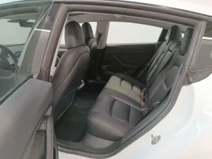 Tesla Model 3 Standard Range Plus 2023
