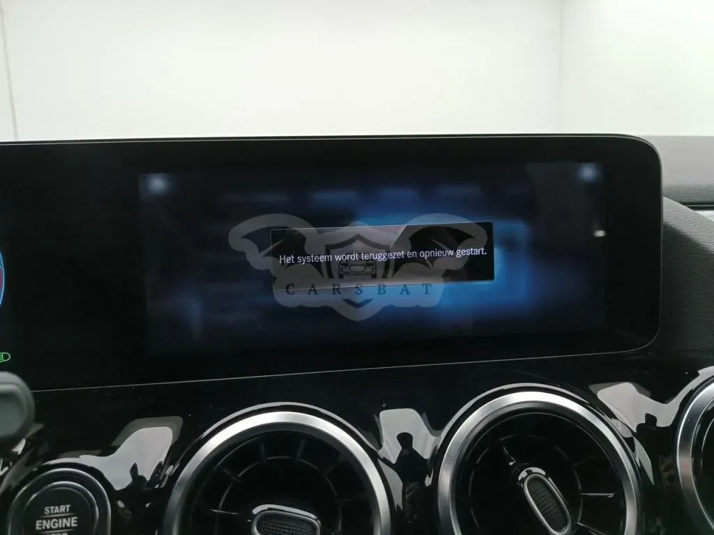 Mercedes-Benz GLA 180d Business Solution 2022