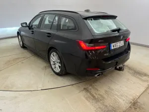 BMW 3 Series Touring 330e 2023
