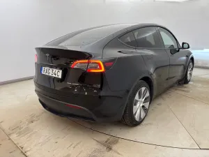 Tesla Model Y Long Range 2023