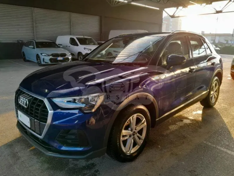 Audi Q3 35 TDI Business 2022