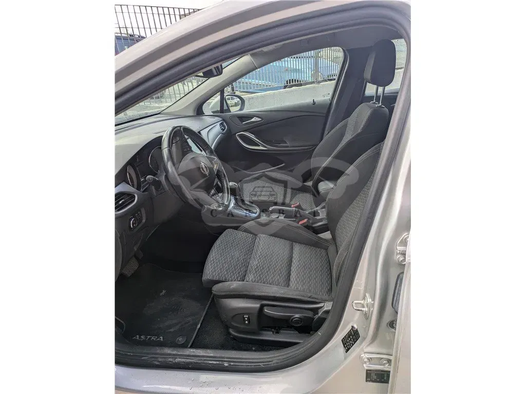Opel Astra 1.6 CDTI Business 2019
