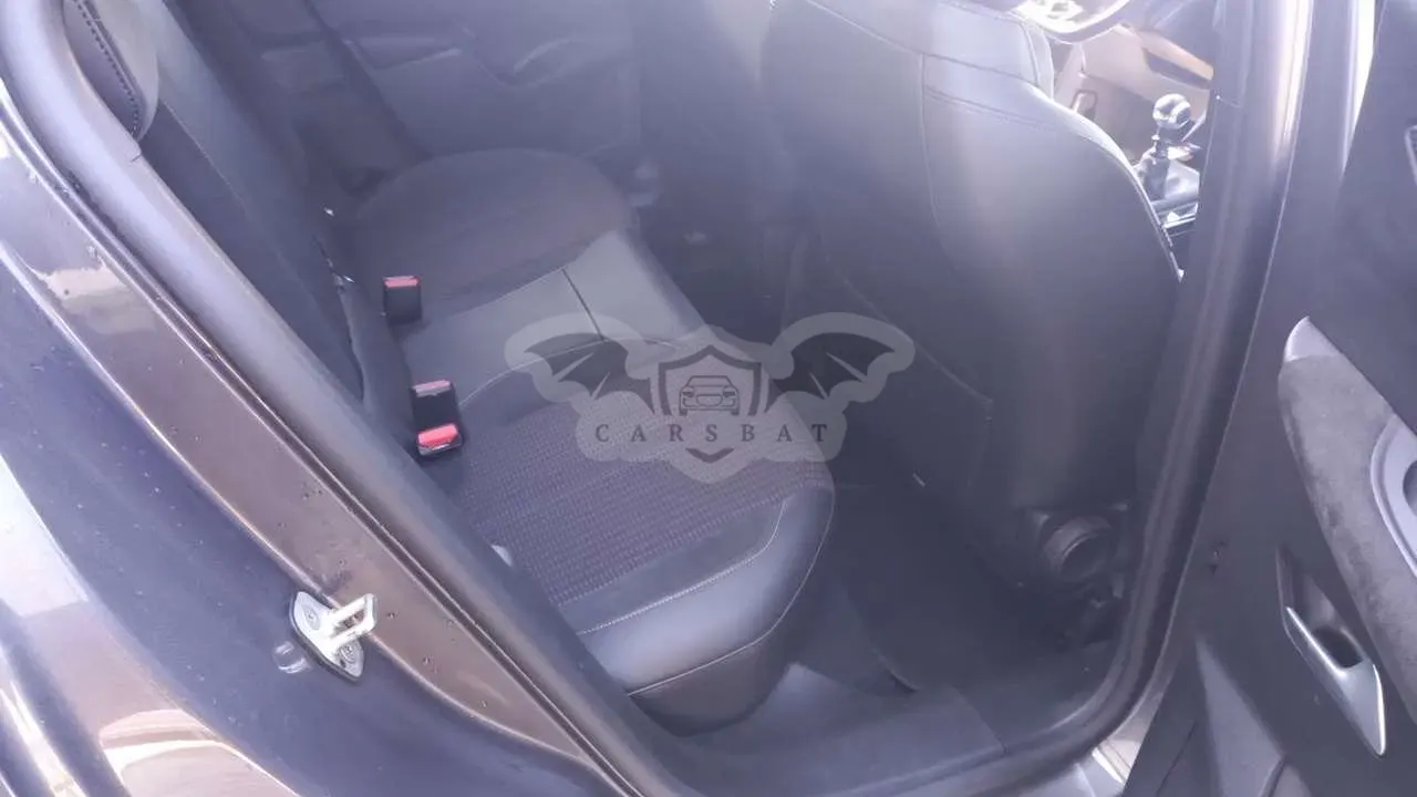 DS DS3 Crossback Performance Line 2022