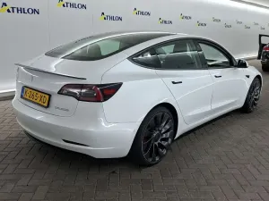 Tesla Model 3 Performance 2021