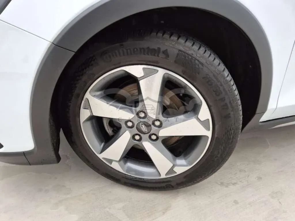 Ford Focus Active 1.0 EcoBoost Business 2021