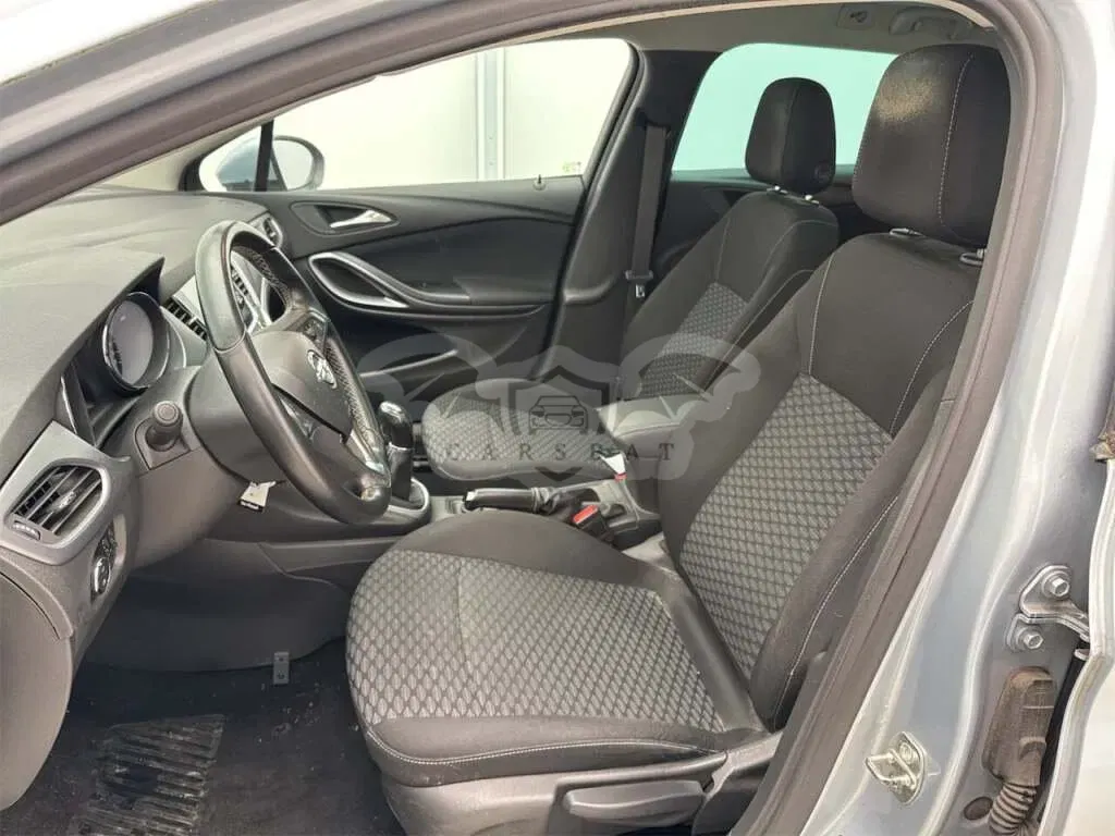 Opel Astra Sports Tourer 1.4 Business 2017
