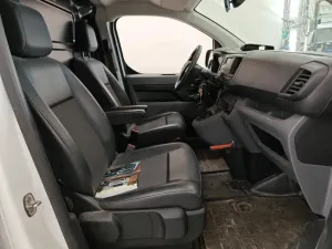 Opel Vivaro Combi 1.5 2021