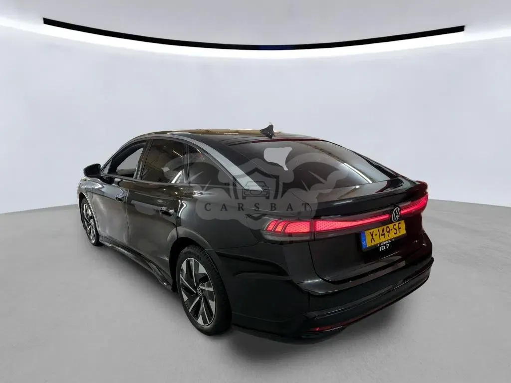 Volkswagen ID.7 Pro 2024