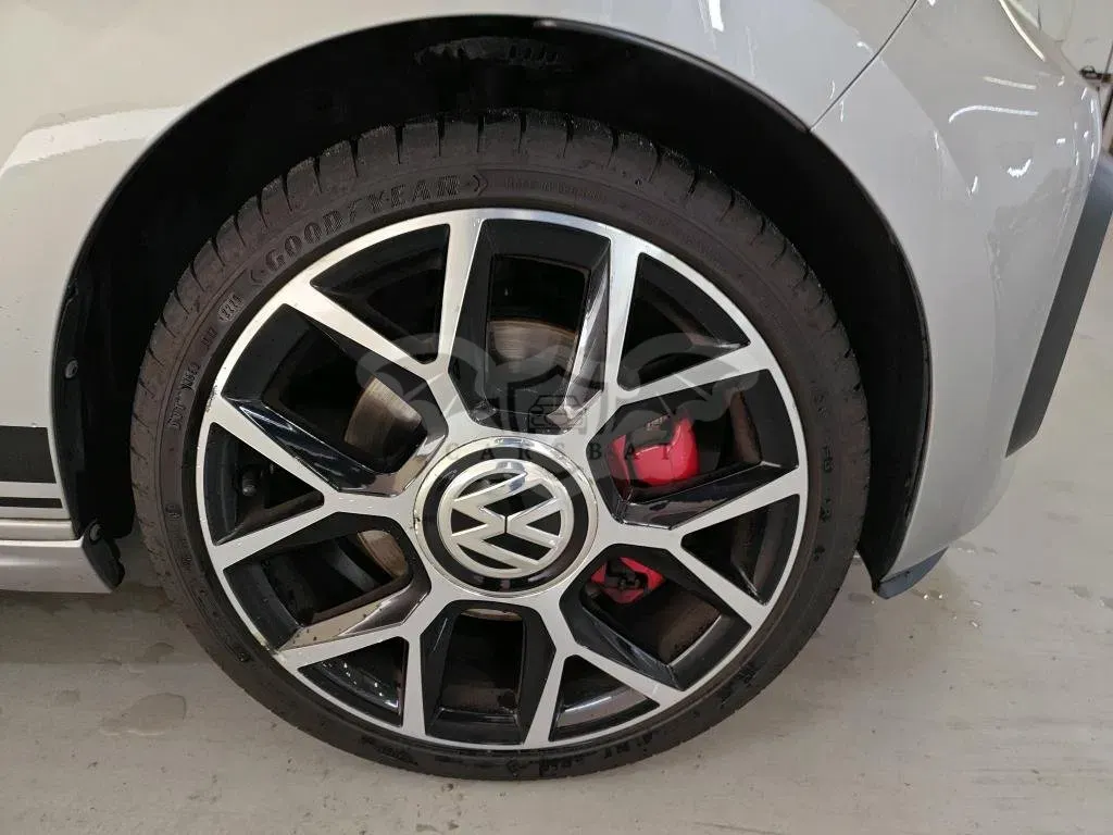 Volkswagen Up! GTI 1.0 TSI 2019