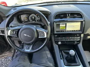 Jaguar F-Pace 2.0 2018