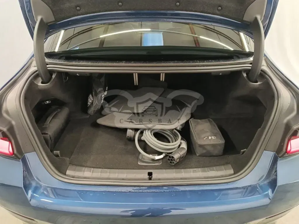 BMW 5 Series 530e 2021