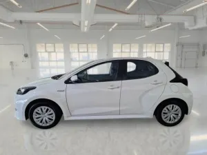 Toyota Yaris 1.5i Business 2021