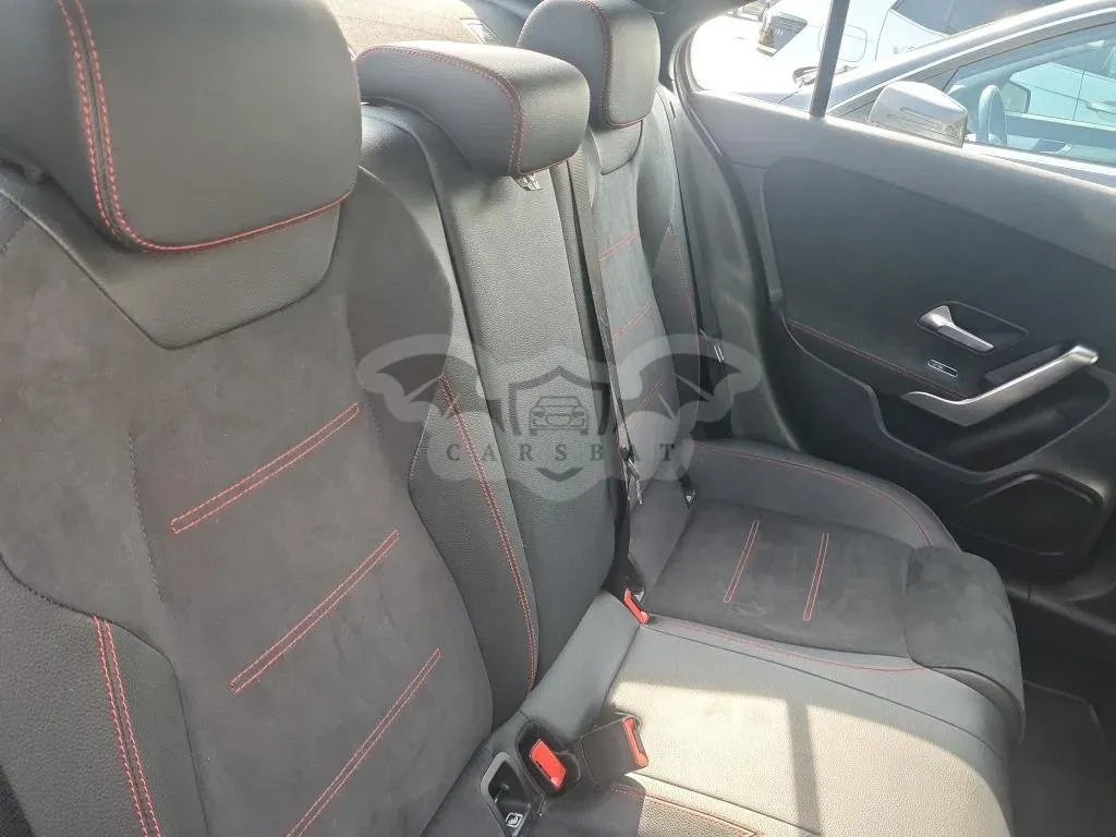 Mercedes-Benz A 180 Business Solution 2022