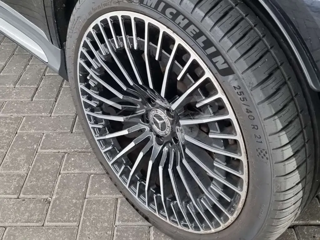 Mercedes-Benz EQC 400 2020