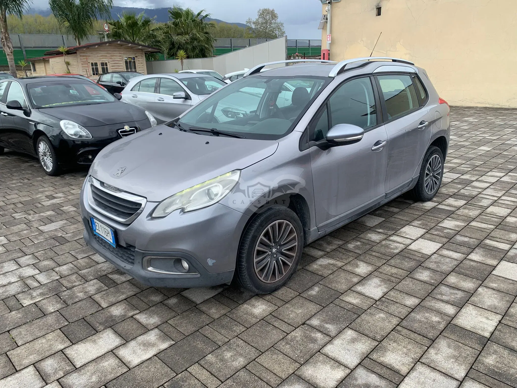 Peugeot 2008 1.2i Allure 2015