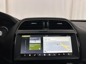 Jaguar F-Pace 30d S 2016