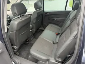 Opel Zafira 1.7 CDTI Cosmo 2010