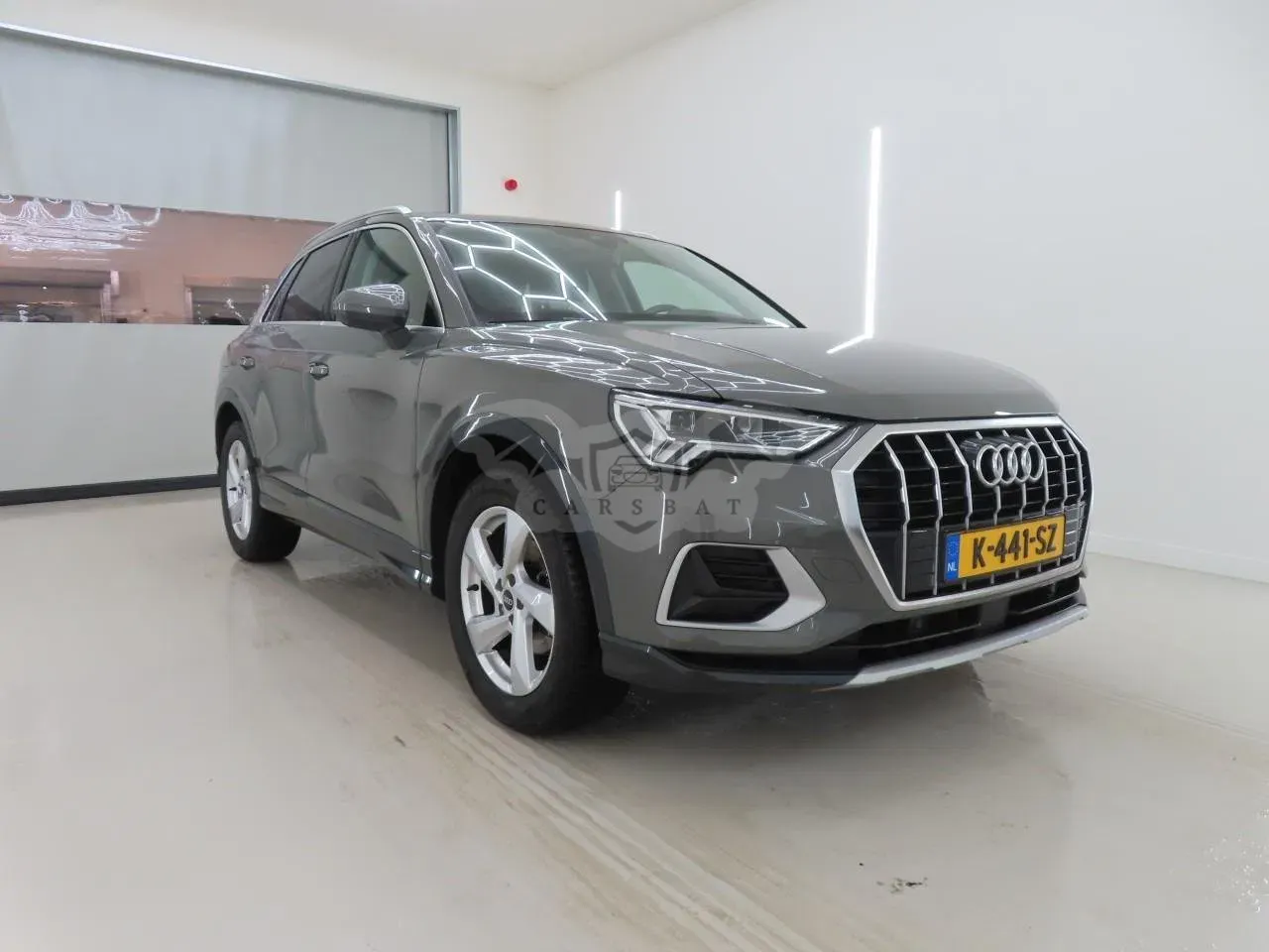Audi Q3 35 TFSI Business 2021