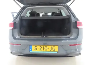 Volkswagen Golf 1.0 TSI Life 2023