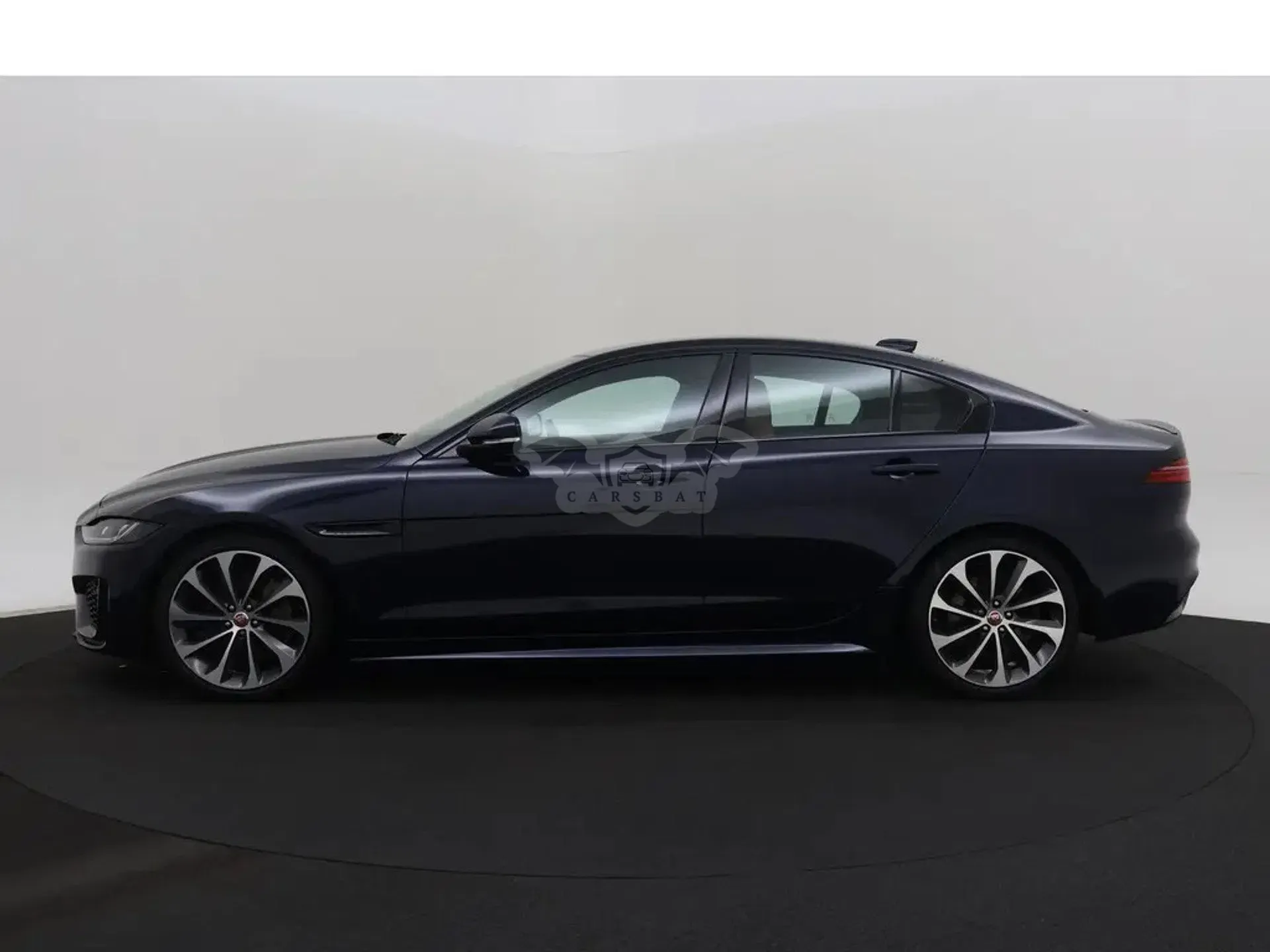 Jaguar XE 2.0 R-Dynamic HSE 2020