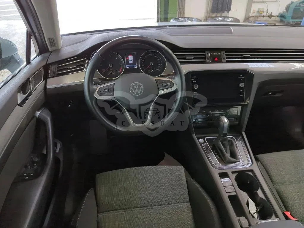 Volkswagen Passat Variant 2.0 TDI Business 2022