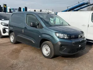 Vauxhall Combo 1.5 Turbo Prime Plus 2026