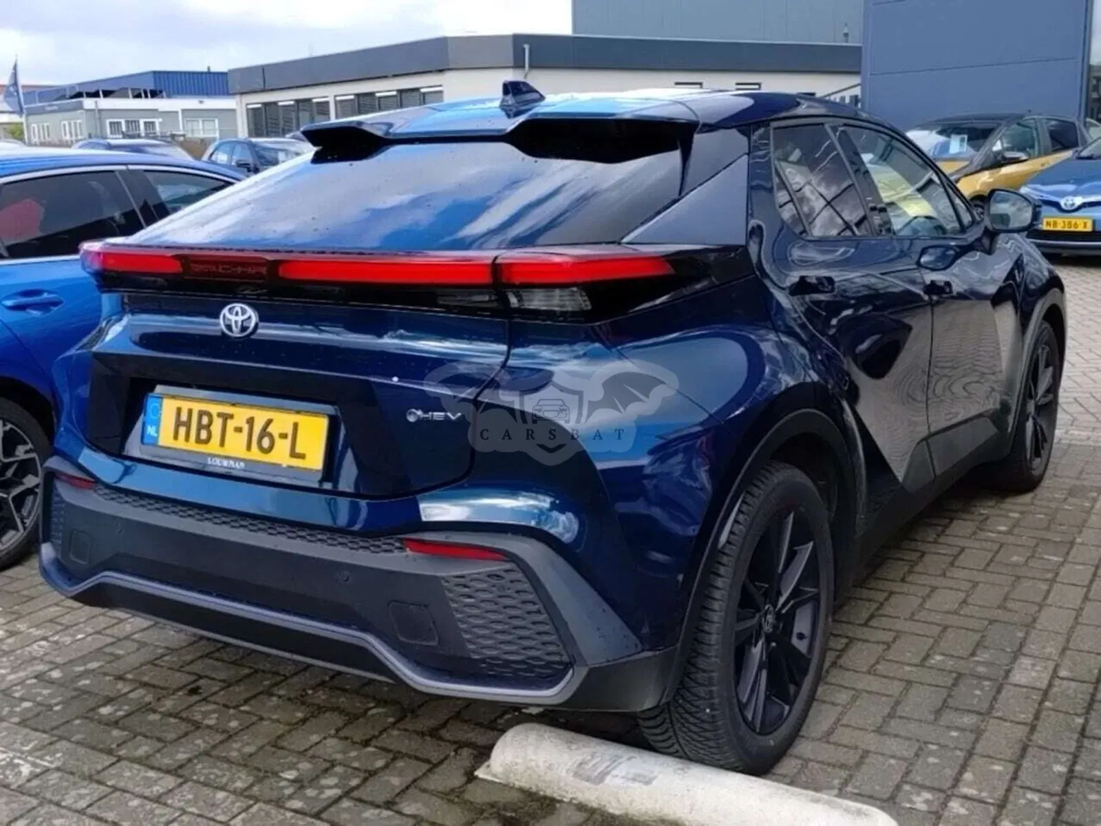 Toyota C-HR 1.8 Dynamic 2025