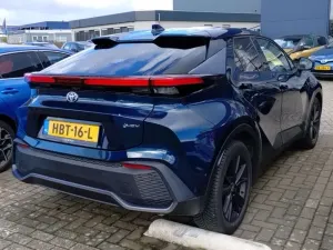 Toyota C-HR 1.8 Dynamic 2025