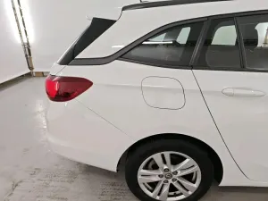 Opel Astra Sports Tourer 1.2 Edition 2021