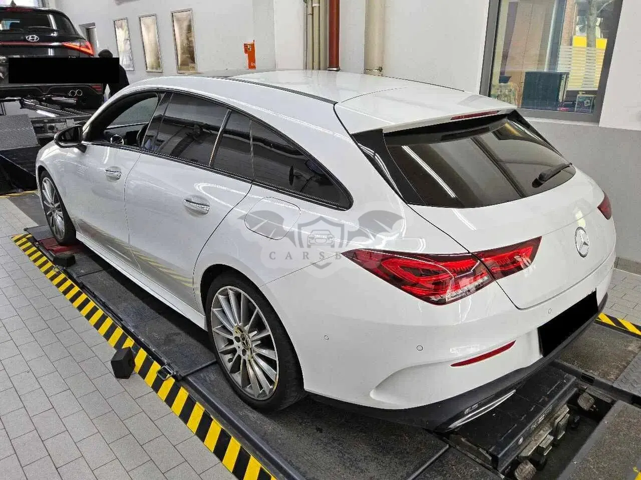 Mercedes-Benz CLA Shooting Brake 250 AMG Line 2023