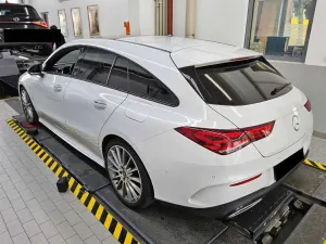 Mercedes-Benz CLA Shooting Brake 250 AMG Line 2023