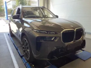 BMW X7 M 60i 2022