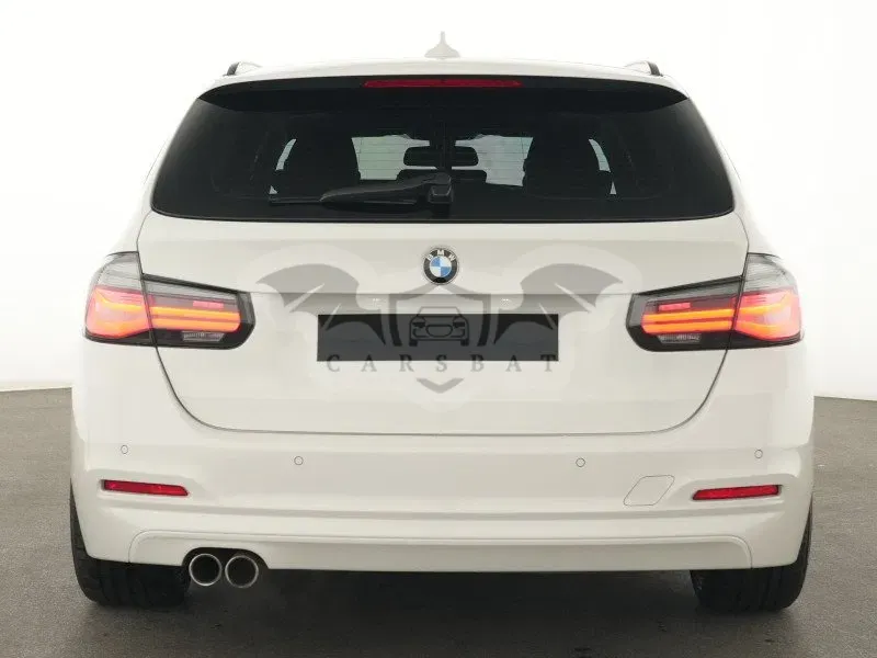 BMW 3 Series Touring 320i Advantage 2019
