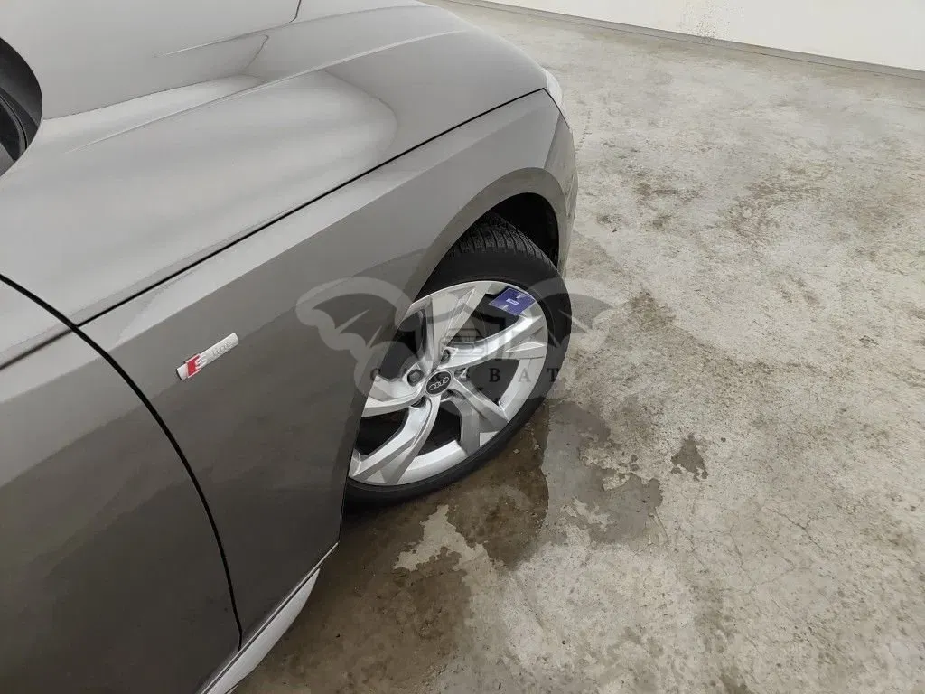 Audi A4 Avant 30 TDI S Line 2022