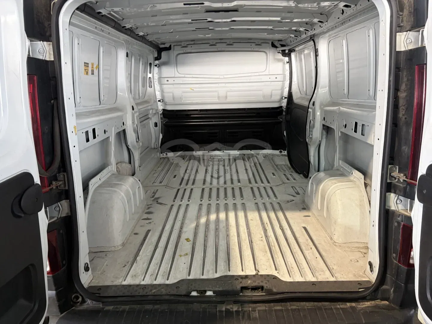 Nissan NV300 2.0 2021