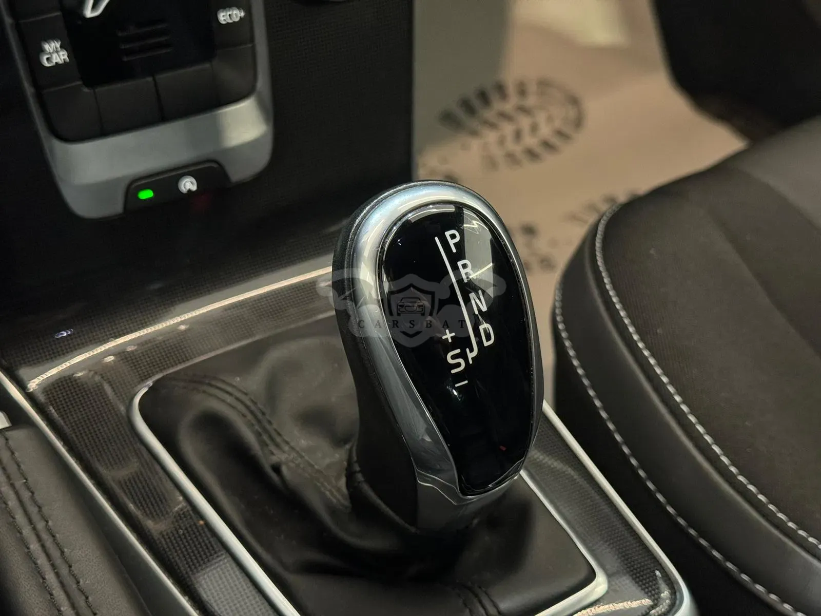 Volvo V40 T3 Black Edition 2018