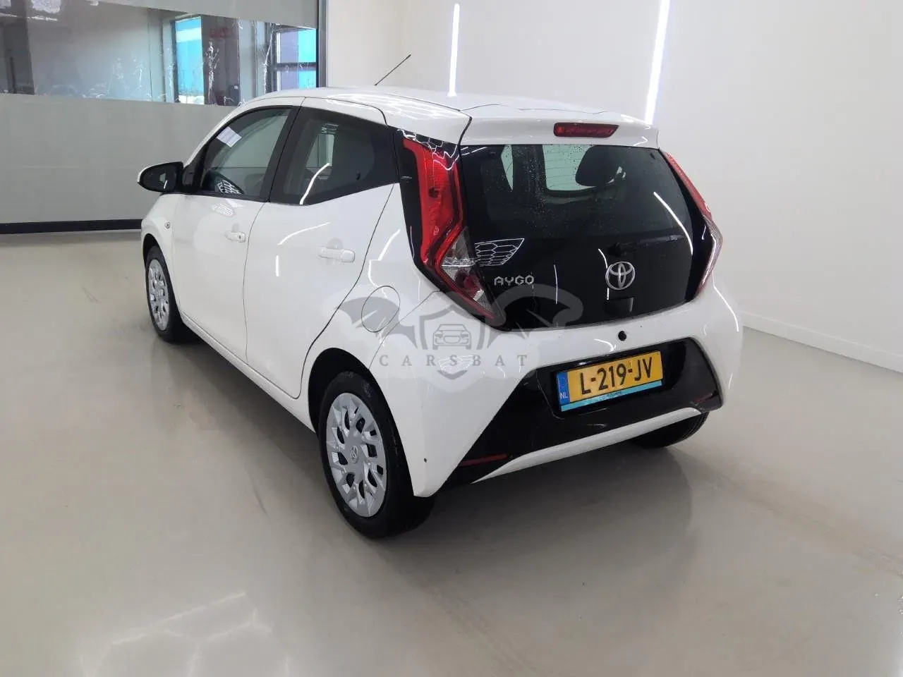 Toyota Aygo 1.0 VVT-i X-Play 2021