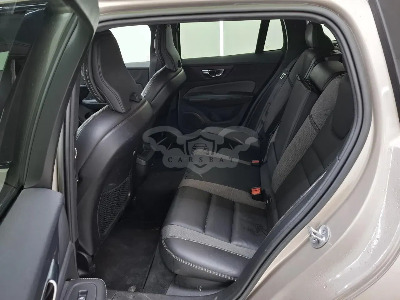 Volvo V60 B3 Plus Dark 2022