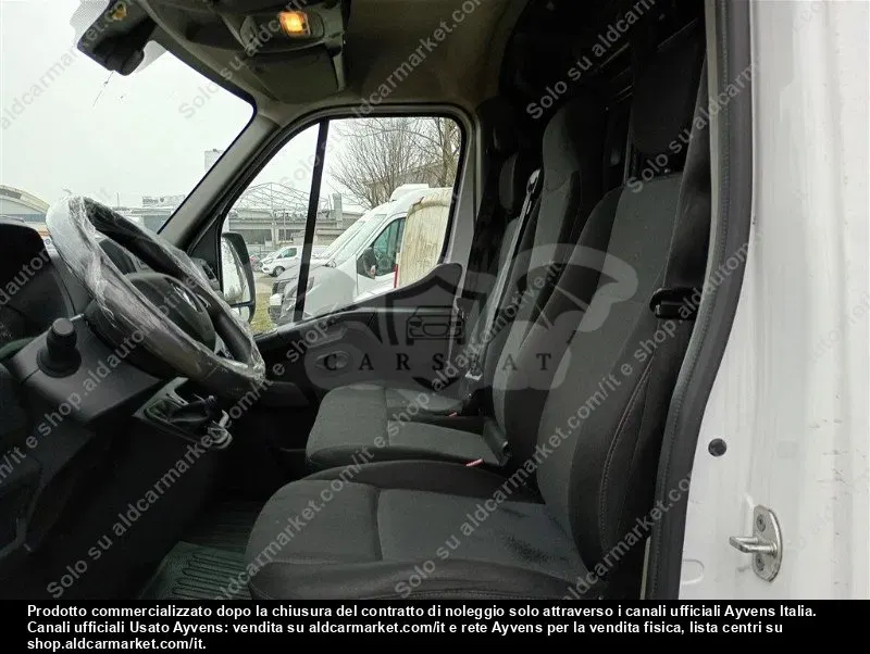 Renault Master L2H2 2023