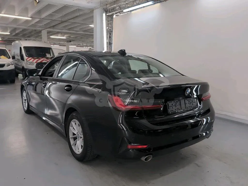 BMW 3 Series 318d 2022