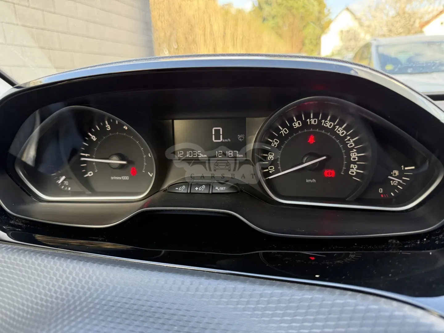 Peugeot 2008 1.2i Style 2018