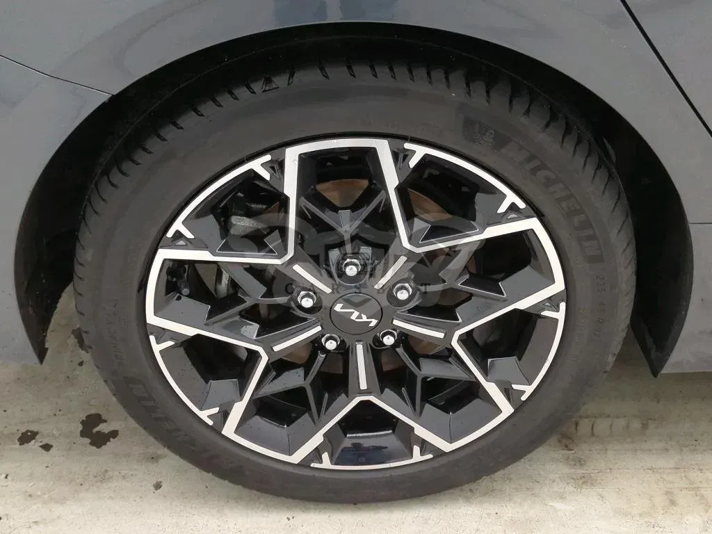 Kia Ceed ProCeed 1.5 T-GDI GT-PlusLine 2024