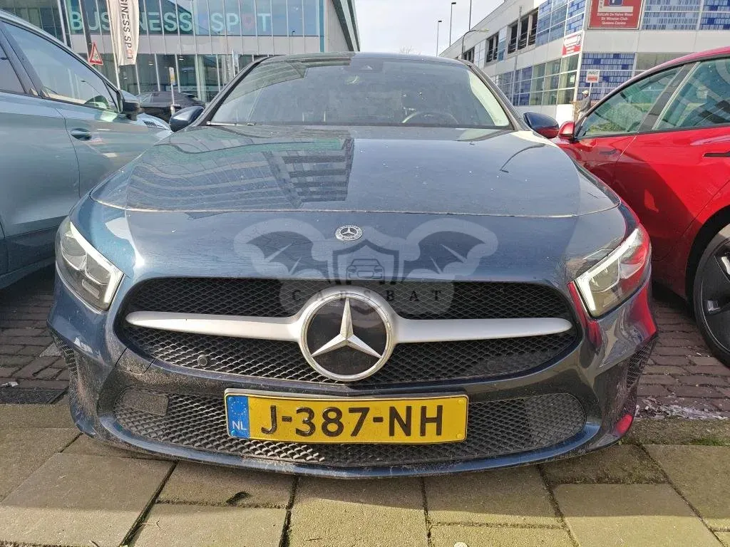 Mercedes-Benz A 180 Business Solution 2020