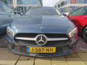 Mercedes-Benz A 180 Business Solution 2020