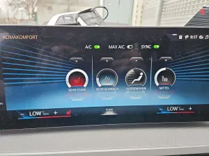 BMW 3 Series Touring 320d 2023