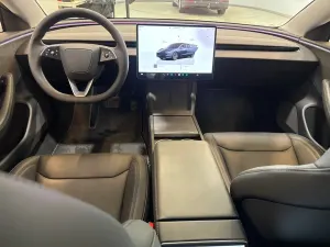 Tesla Model 3 Long Range 2025