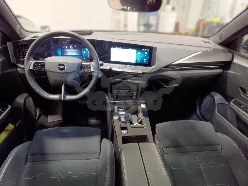 Opel Astra 1.2 GS 2025