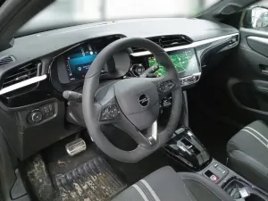 Opel Corsa 1.2 GS 2025