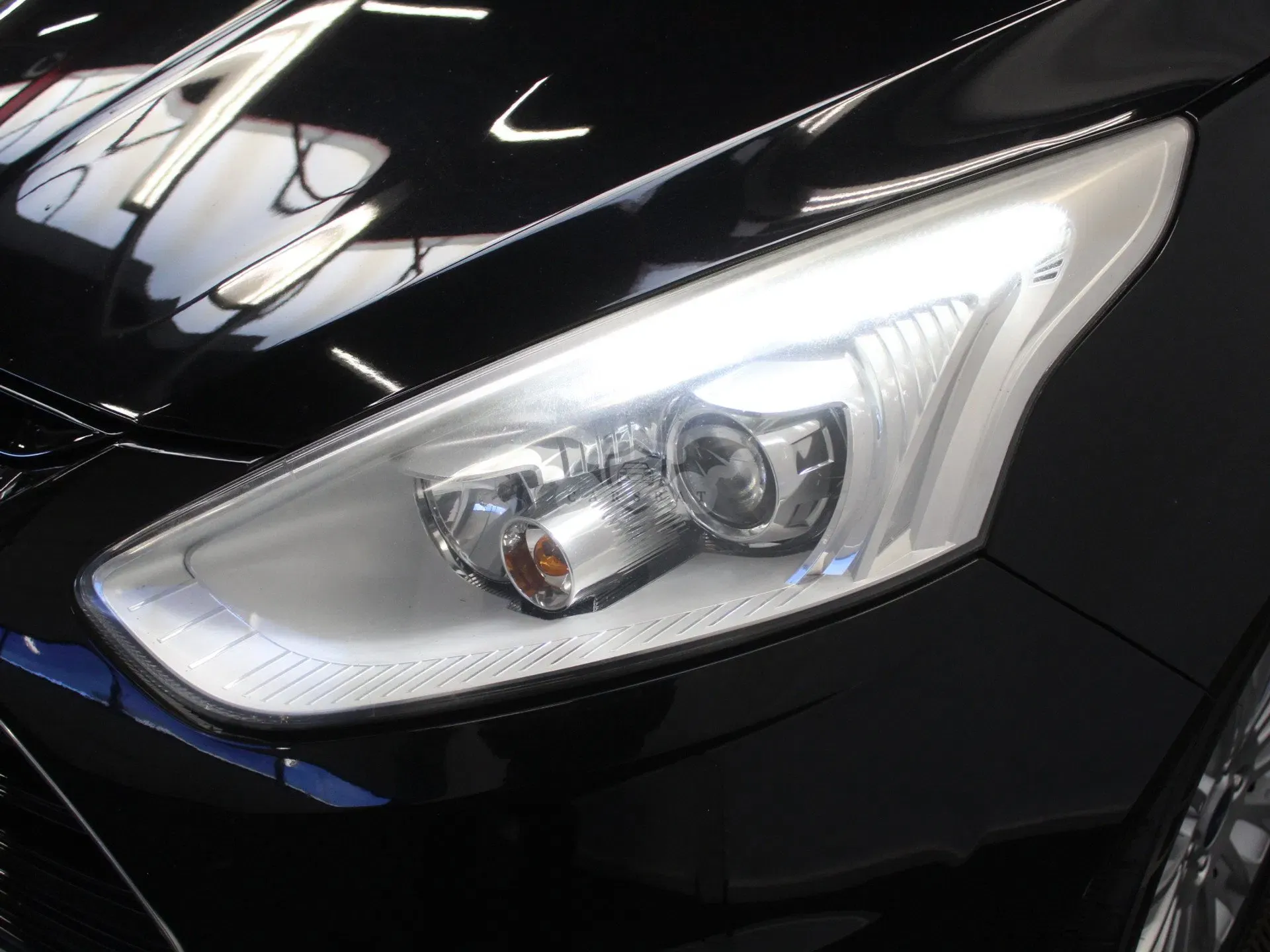 Ford B-Max 1.6 Titanium 2013