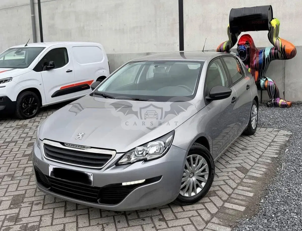Peugeot 308 1.2i Access 2013